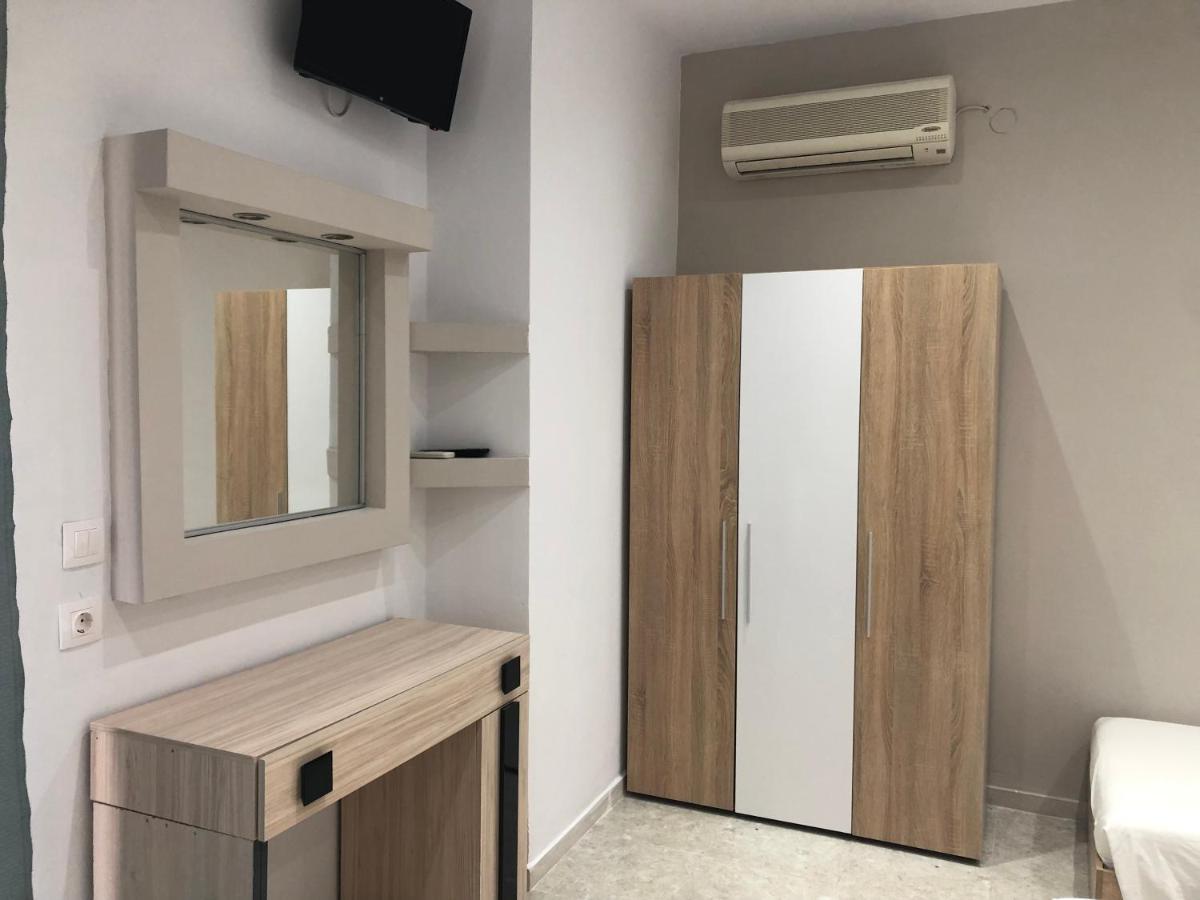 Sotiris rooms by galazio Faliraki Esterno foto