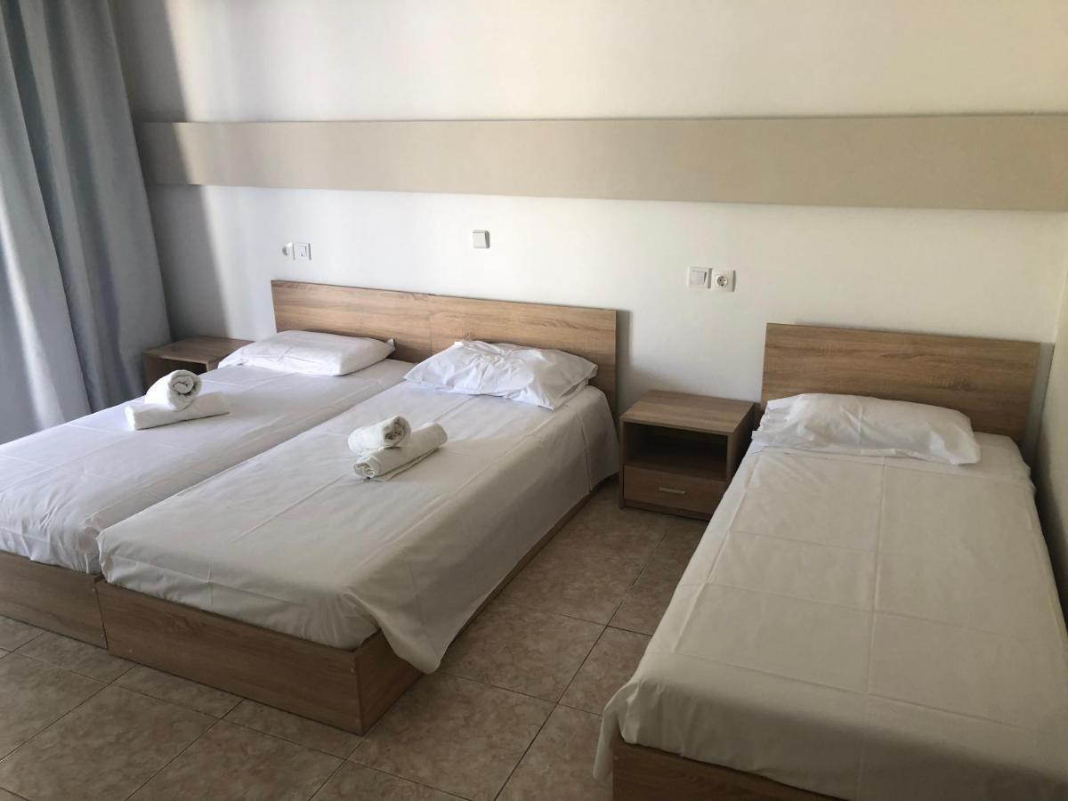 Sotiris rooms by galazio Faliraki Esterno foto